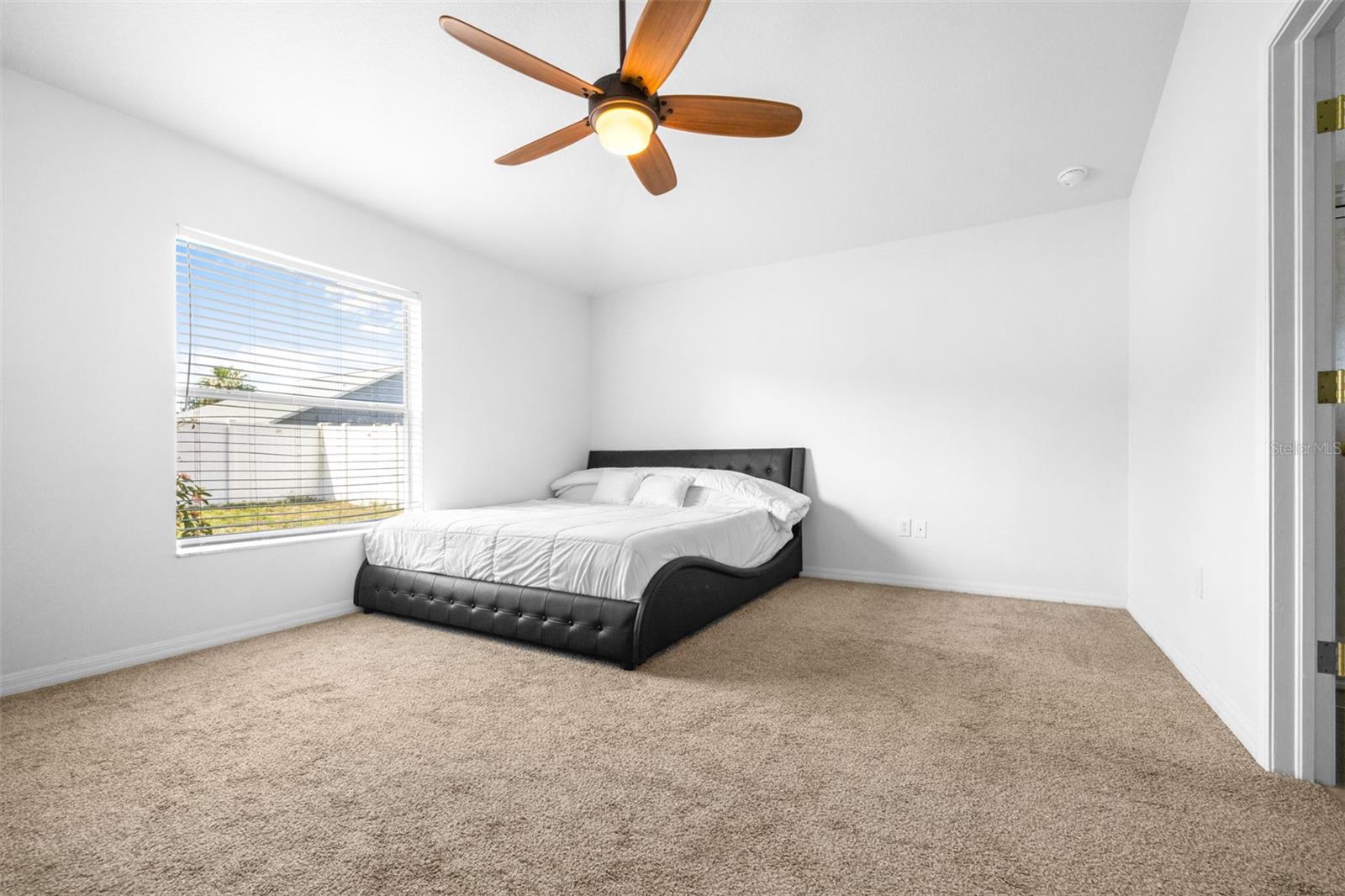 Listing photo id 22 for 12136 Luftburrow Lane