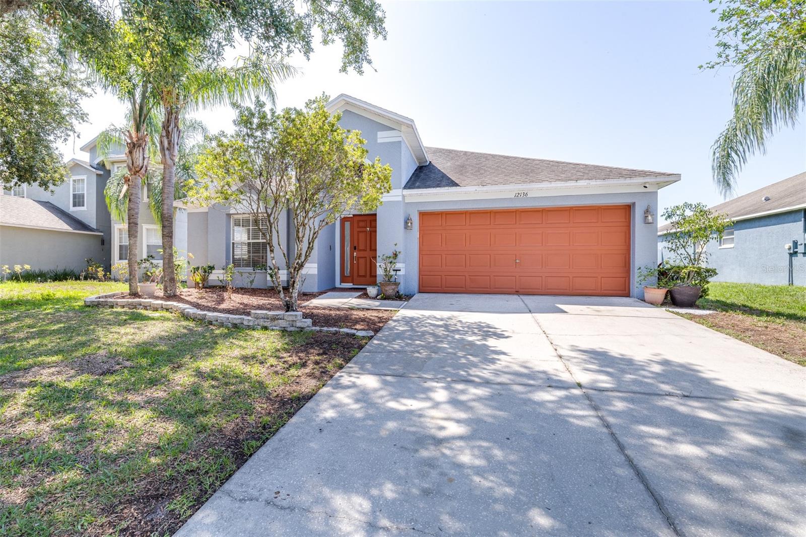 Listing photo id 1 for 12136 Luftburrow Lane