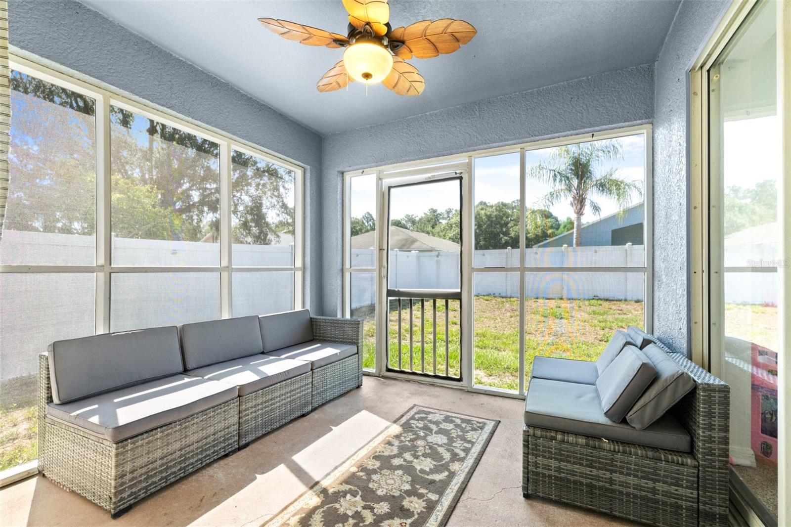 Listing photo id 31 for 12136 Luftburrow Lane