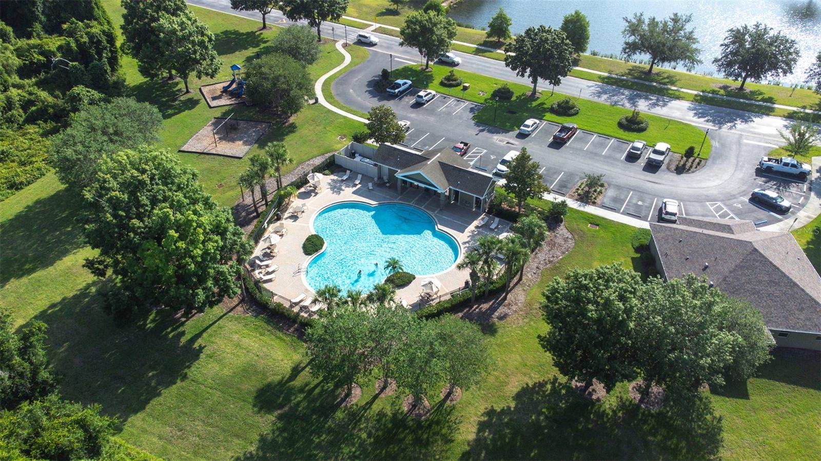 Listing photo id 41 for 12136 Luftburrow Lane