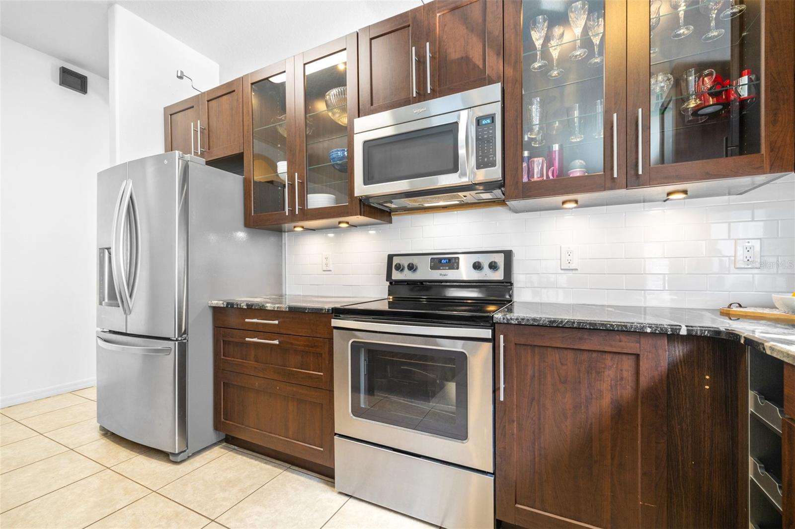 Listing photo id 7 for 12136 Luftburrow Lane