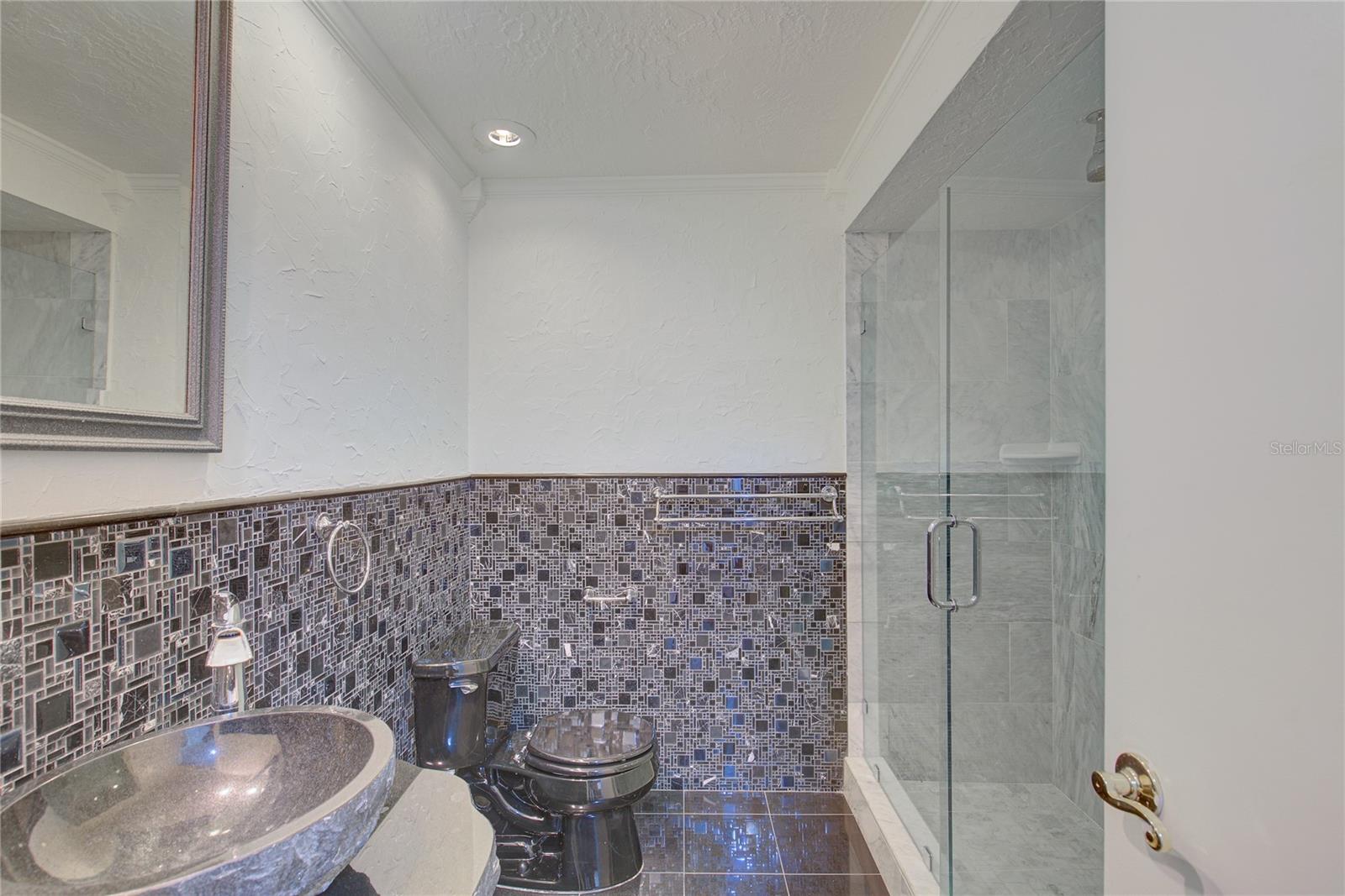 Image 4 of 46 For 31 Freshwater Drive
