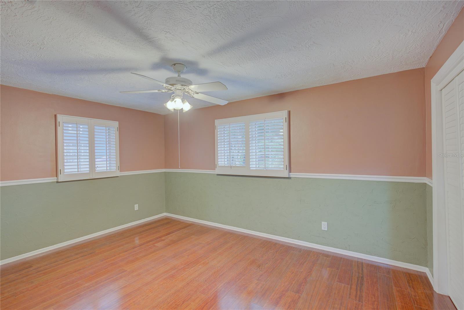 Image 9 of 46 For 31 Freshwater Drive