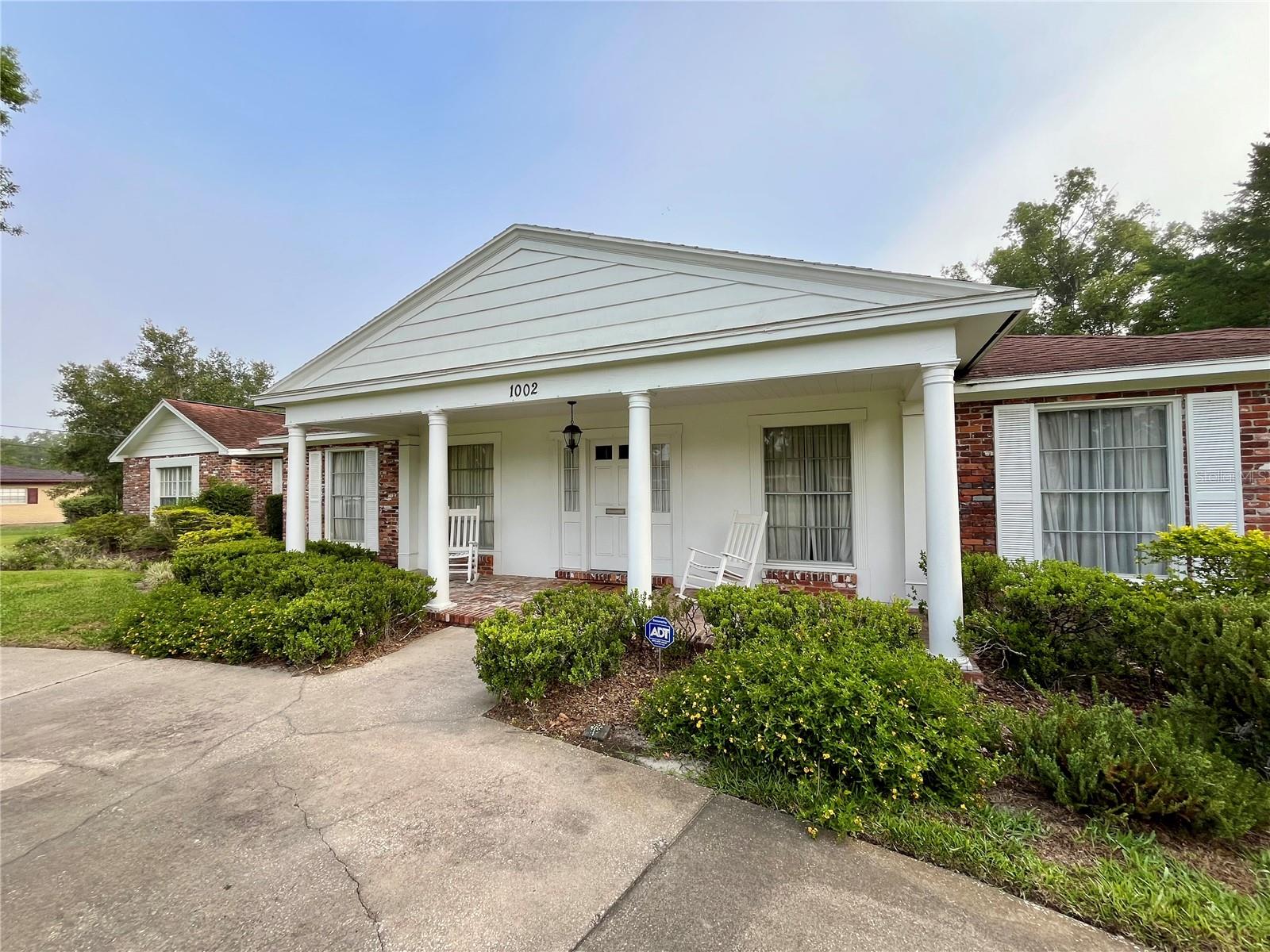 Image 6 of 21 For 1002 Pinedale Drive