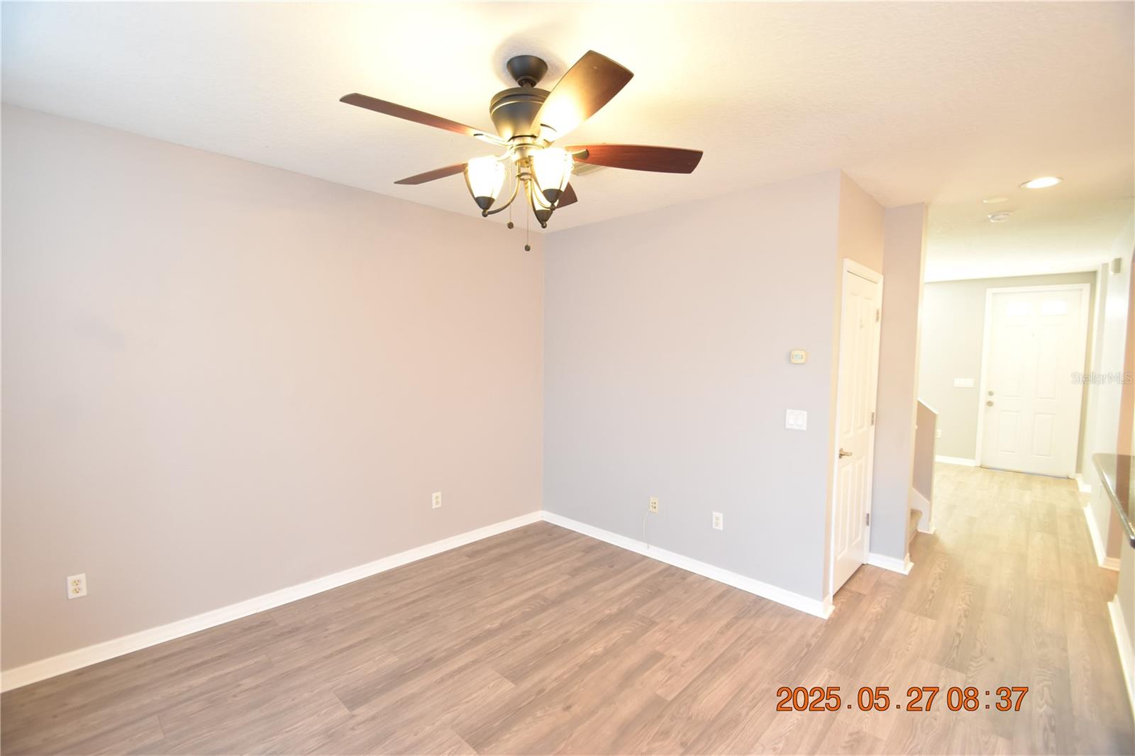 Image 10 of 52 For 11509 Fountainhead Drive 11509