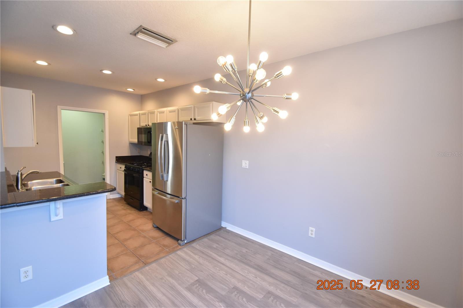 Image 14 of 52 For 11509 Fountainhead Drive 11509