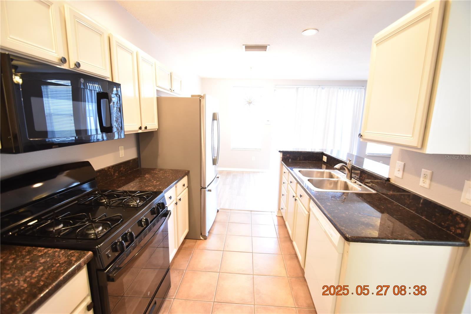 Image 16 of 52 For 11509 Fountainhead Drive 11509