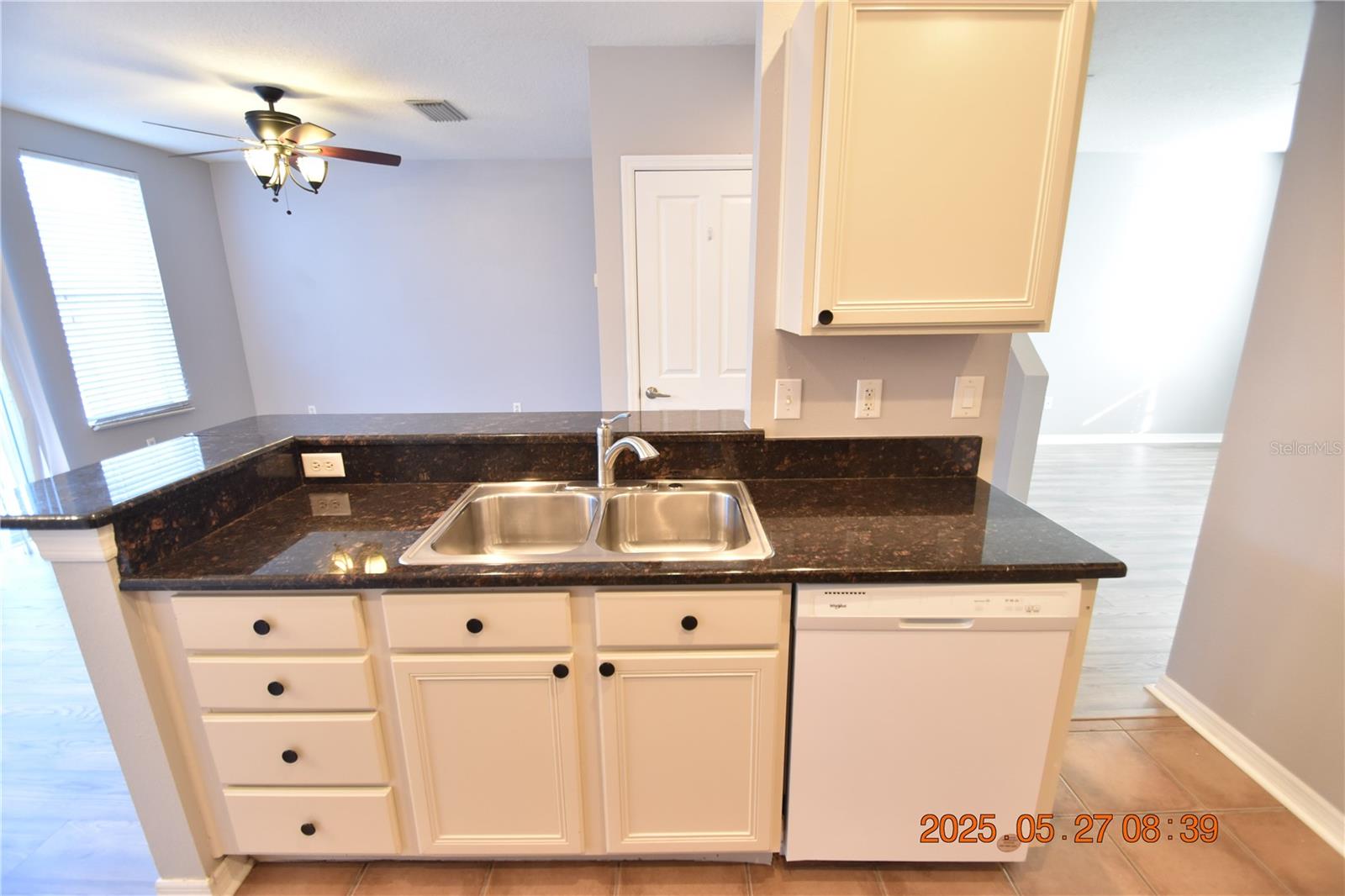 Image 18 of 52 For 11509 Fountainhead Drive 11509