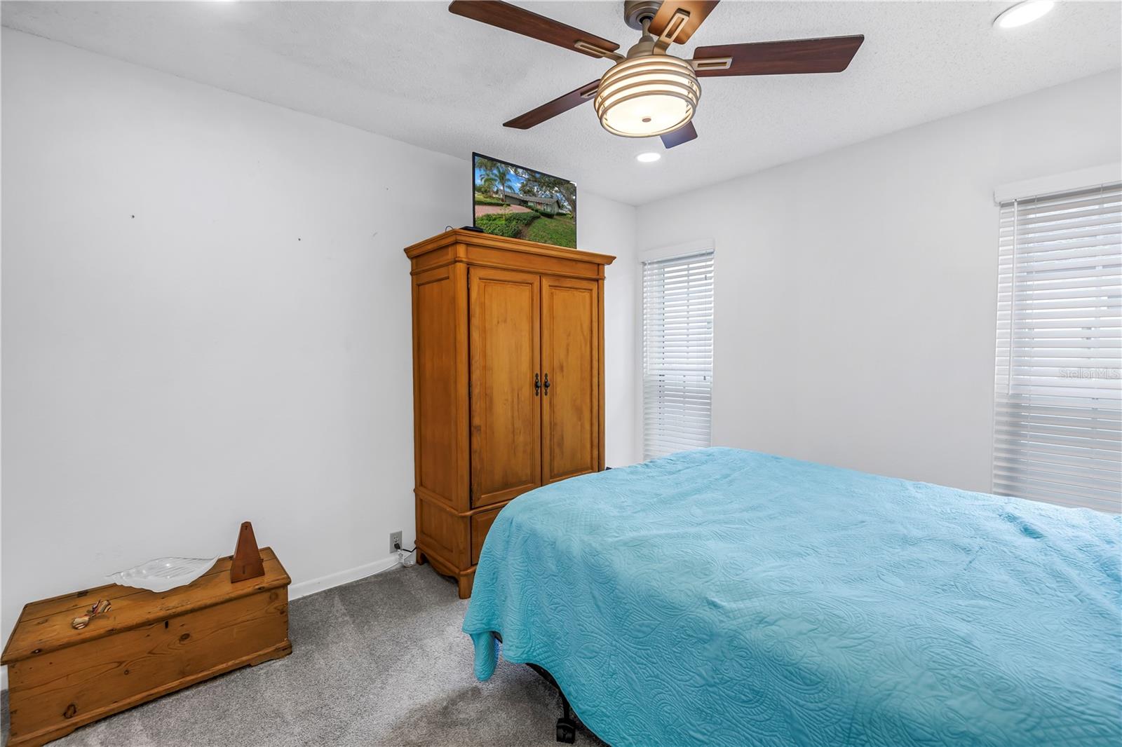 Image 32 of 34 For 9611 107th Avenue N