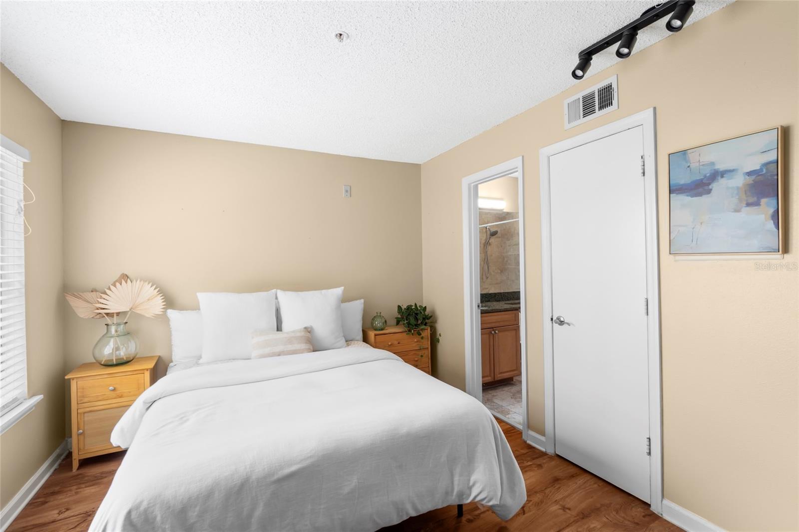Image 29 of 29 For 11901 4th Street N 5111