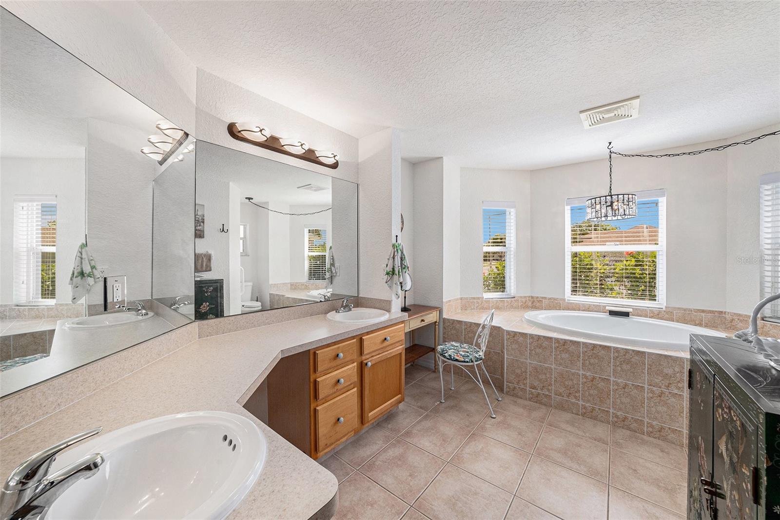 Listing photo id 18 for 2611 San Luis Road