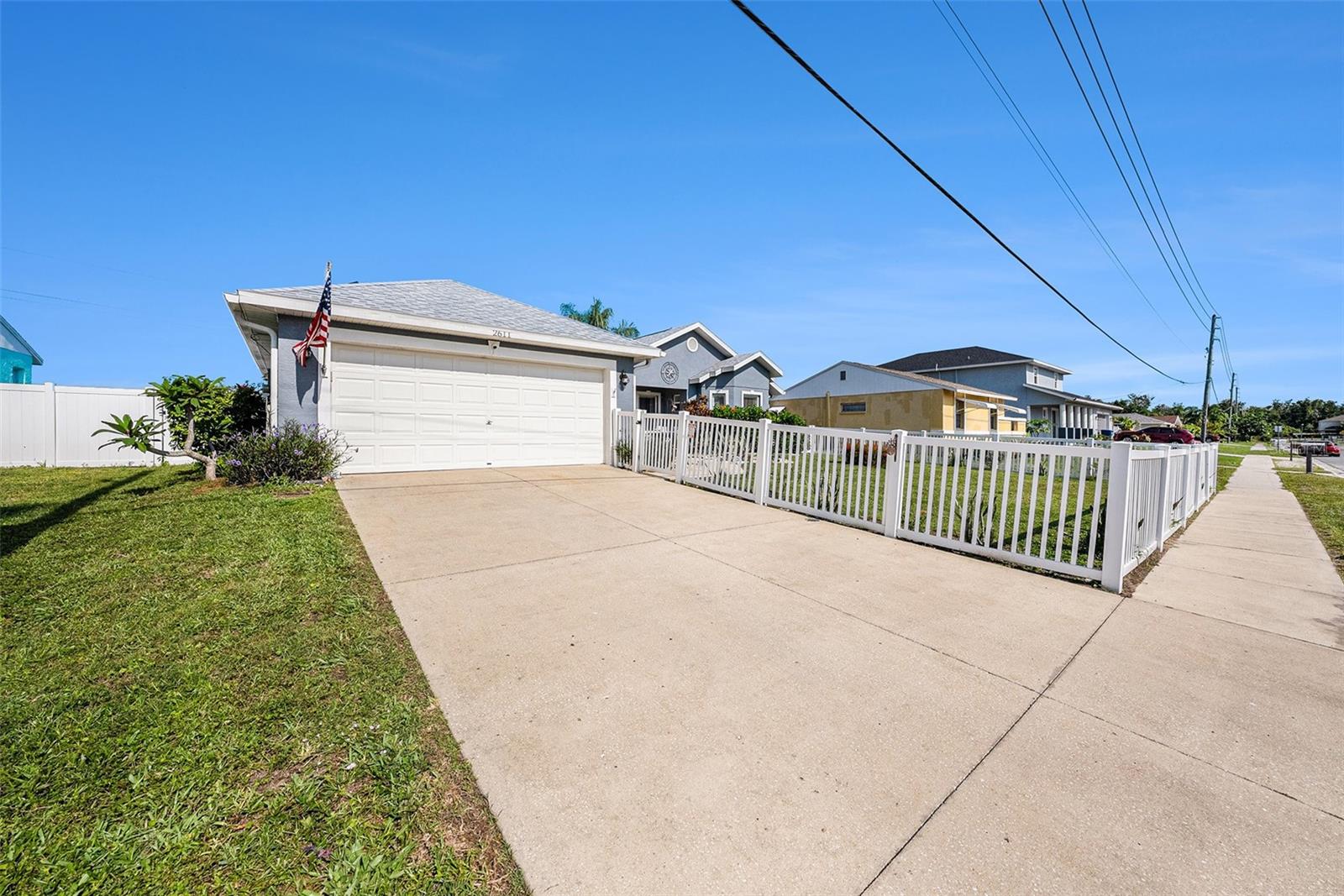 Listing photo id 1 for 2611 San Luis Road
