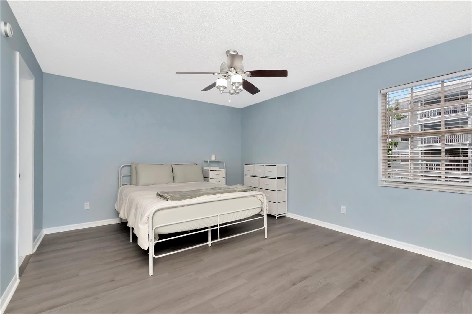 Image 10 of 57 For 6817 Stones Throw Circle N 17203