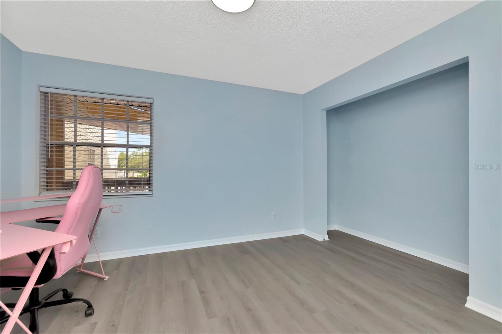 Image 14 of 57 For 6817 Stones Throw Circle N 17203
