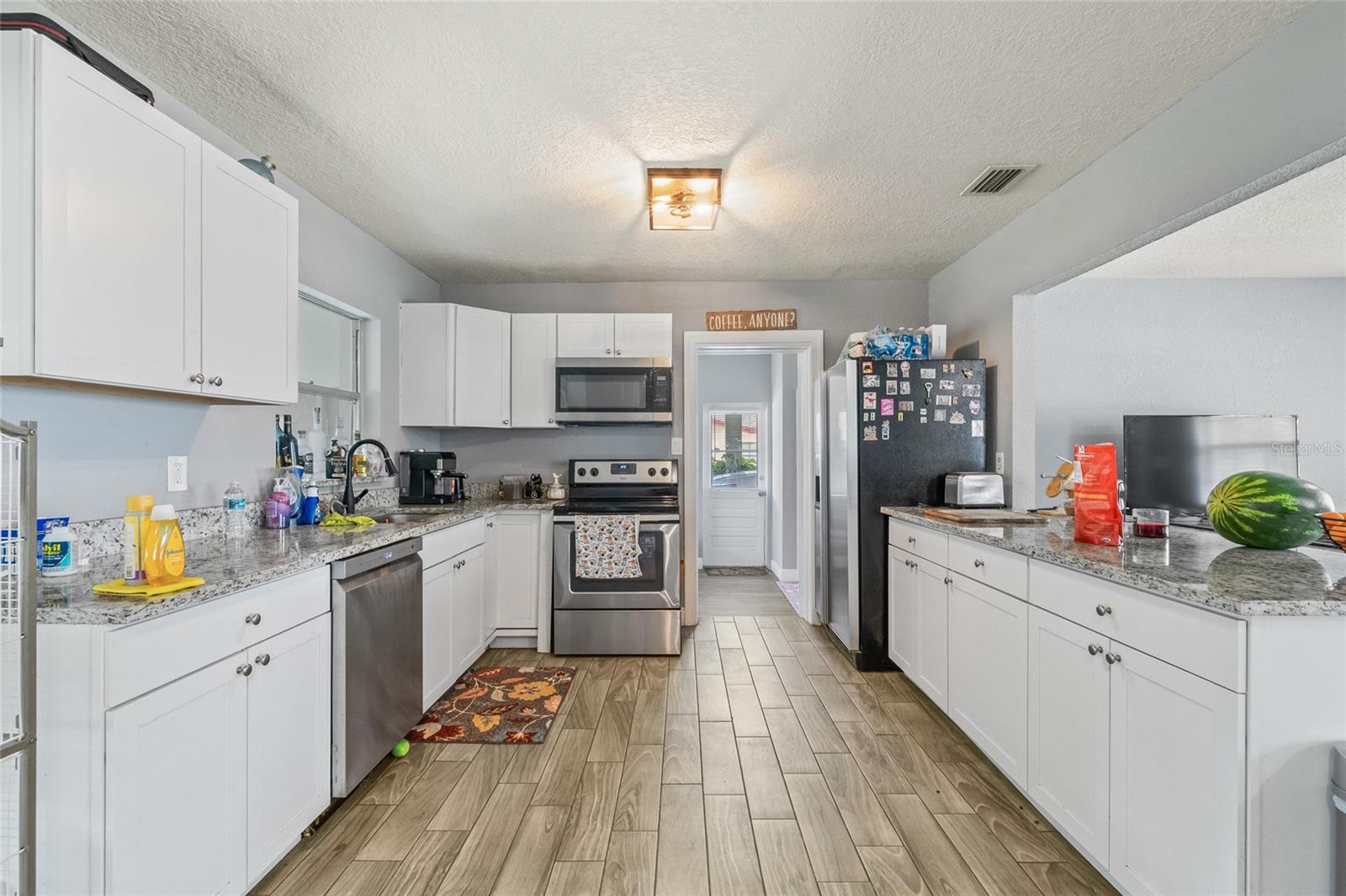 Listing photo id 15 for 1607 Bell Shoals Road