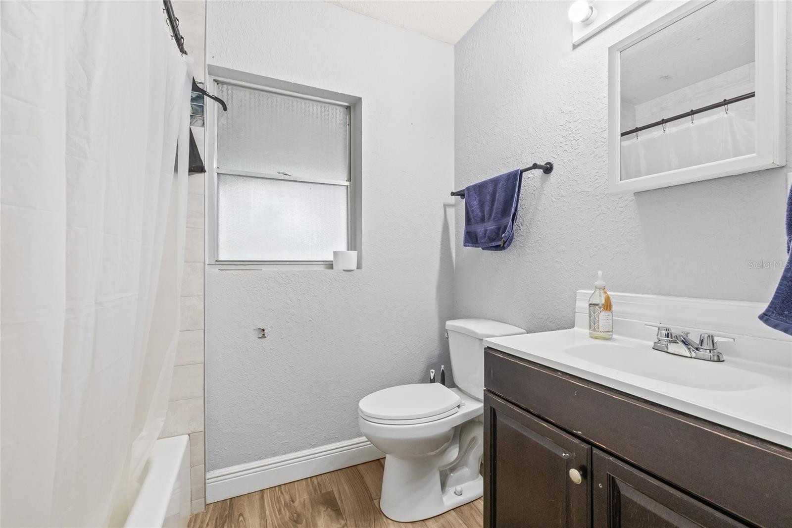 Listing photo id 19 for 1607 Bell Shoals Road