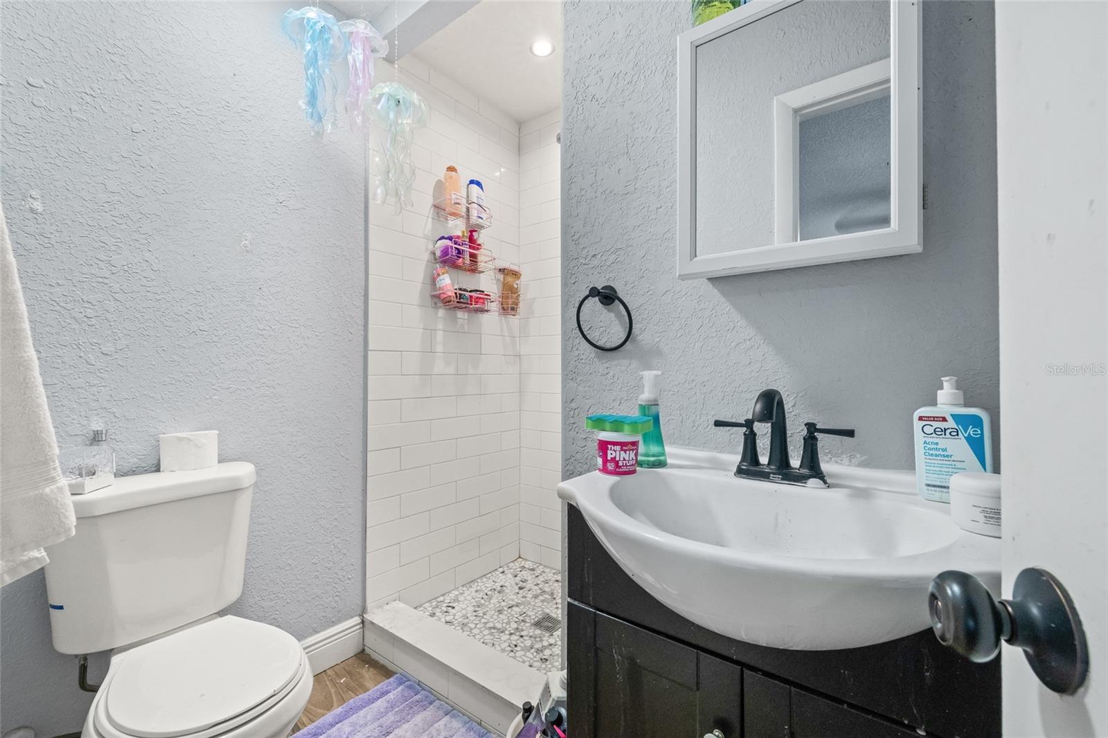 Listing photo id 21 for 1607 Bell Shoals Road
