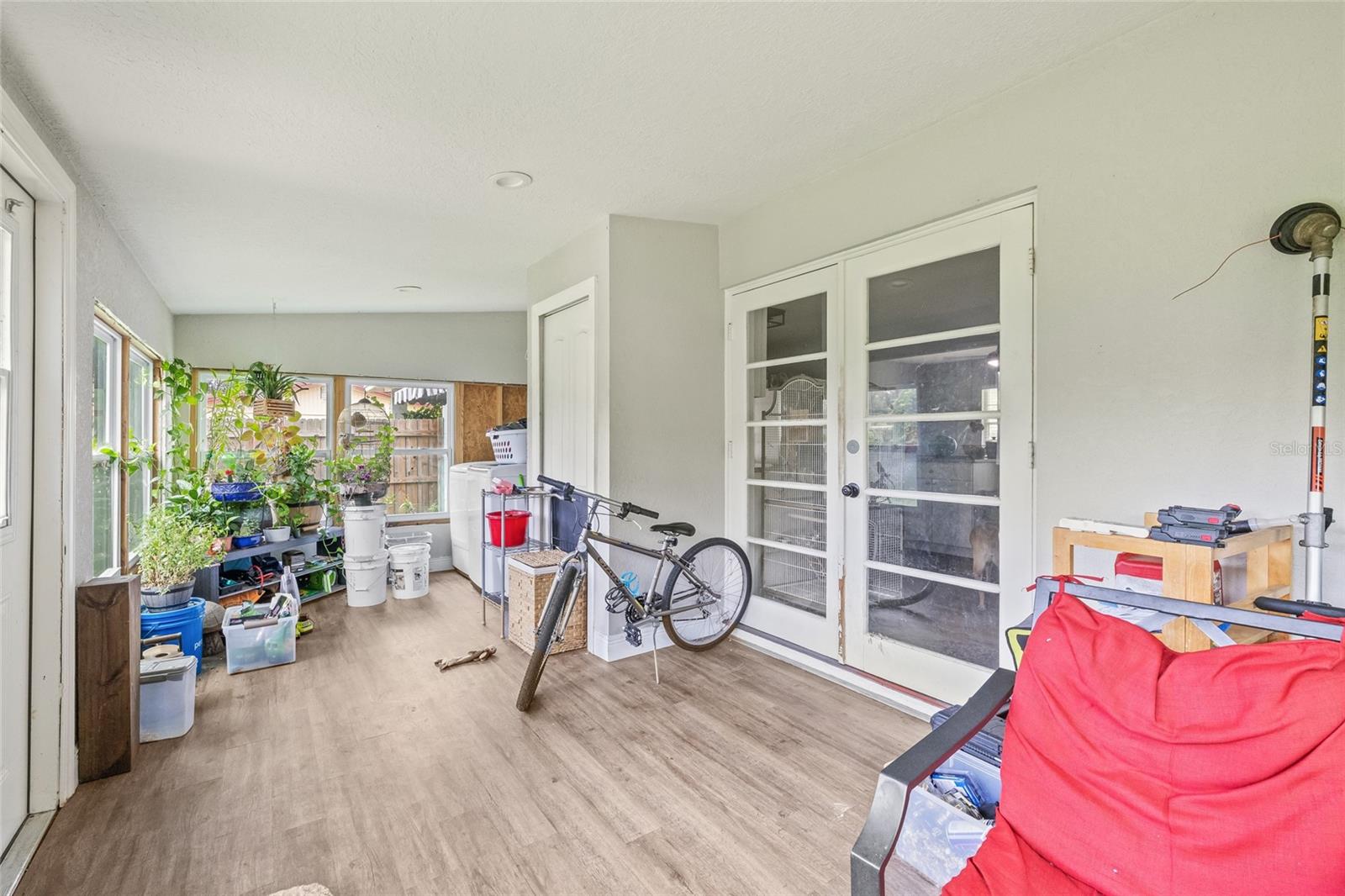 Listing photo id 23 for 1607 Bell Shoals Road