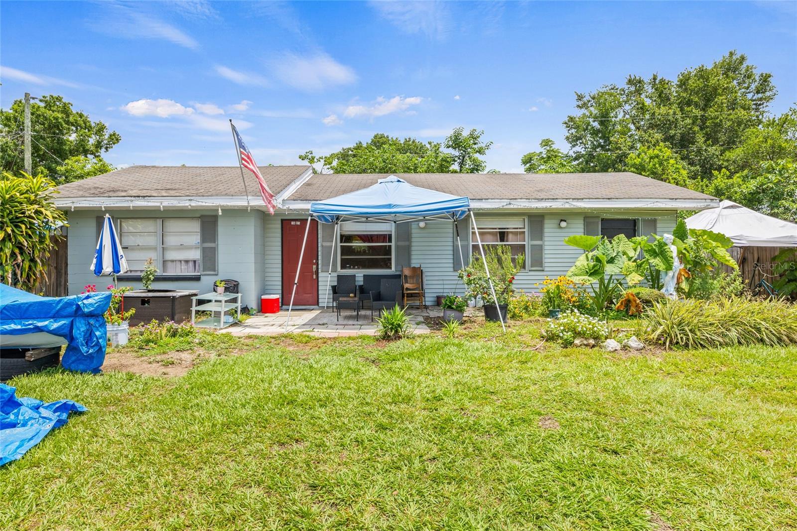 Listing photo id 1 for 1607 Bell Shoals Road