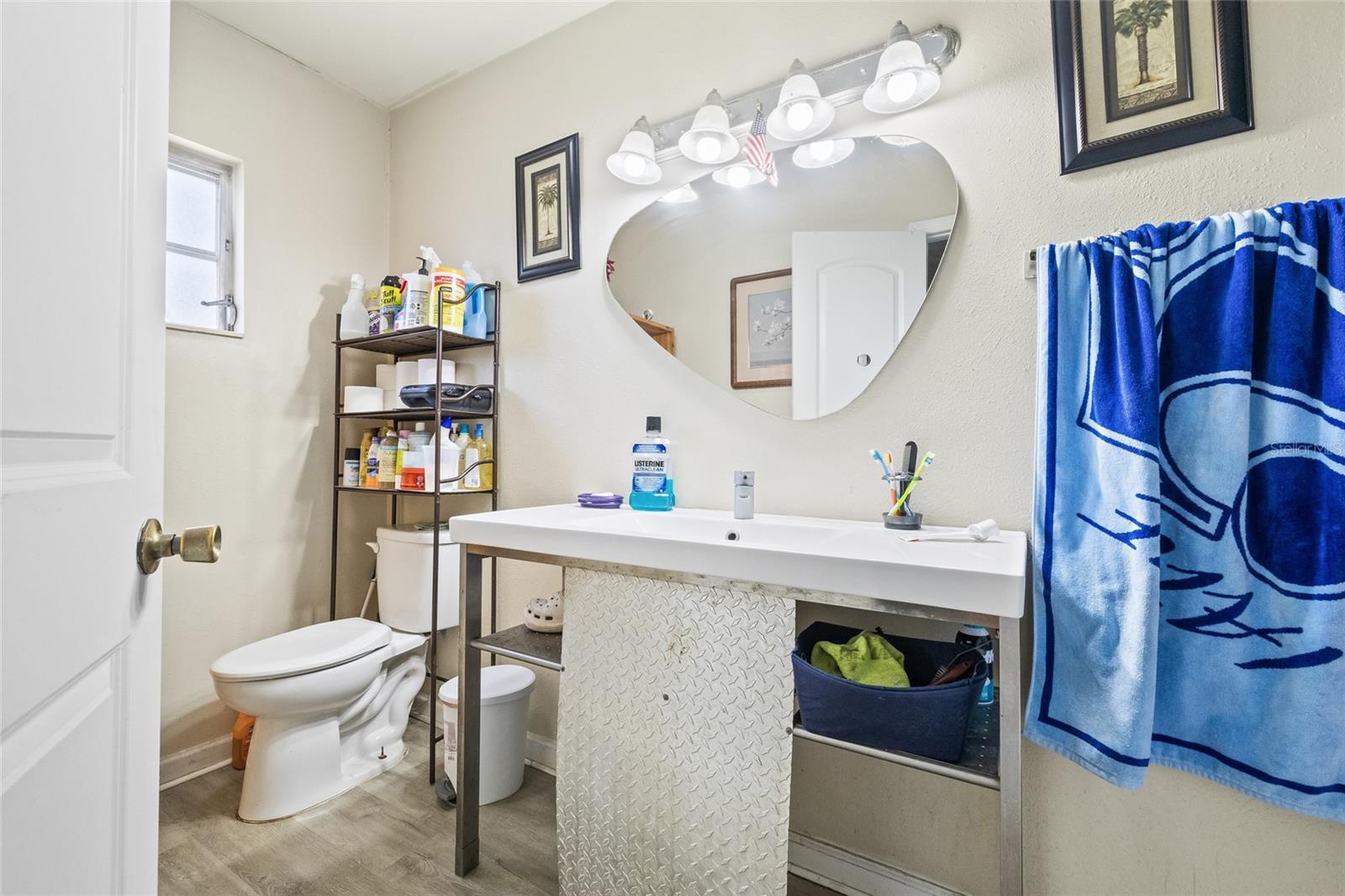 Listing photo id 32 for 1607 Bell Shoals Road