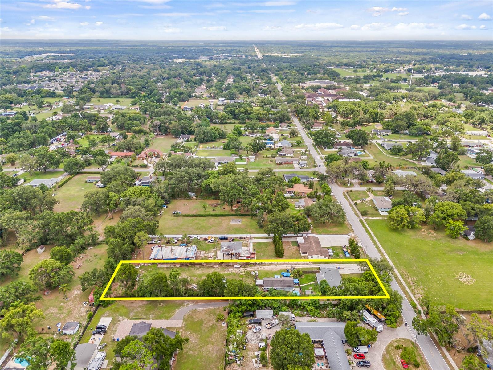 Listing photo id 40 for 1607 Bell Shoals Road