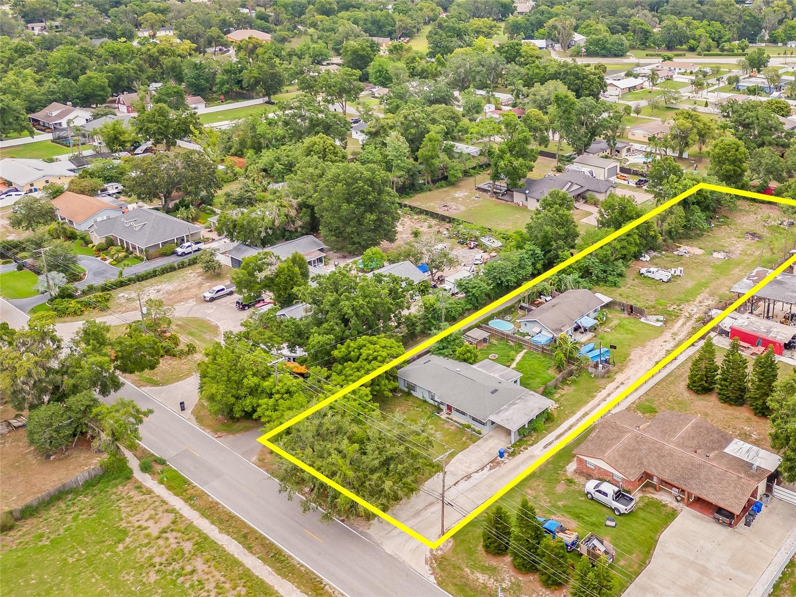 Listing photo id 50 for 1607 Bell Shoals Road