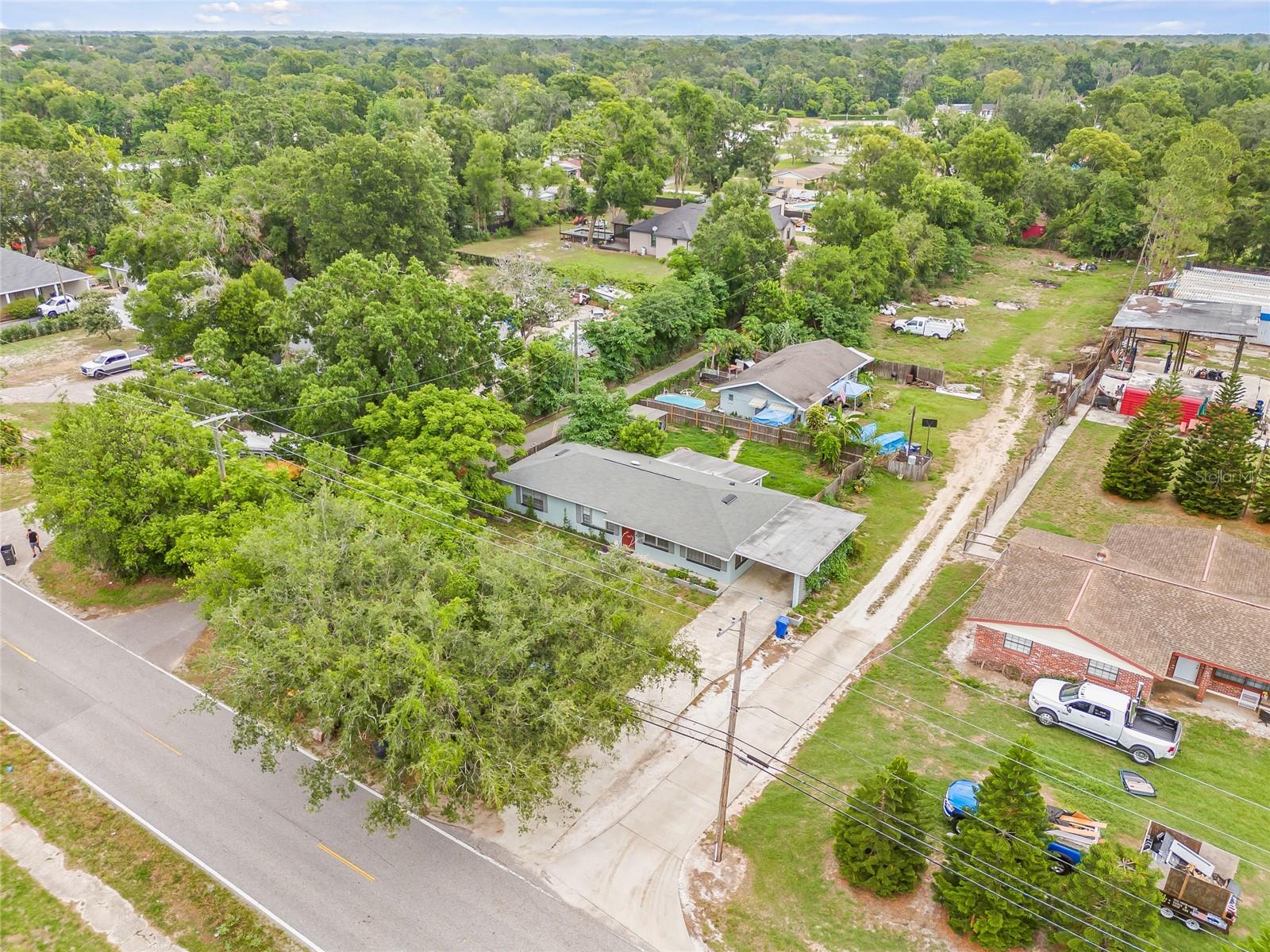 Listing photo id 7 for 1607 Bell Shoals Road