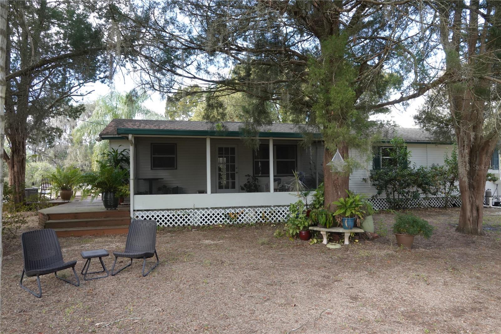 Image 12 of 37 For 22839 Bungalow Lane