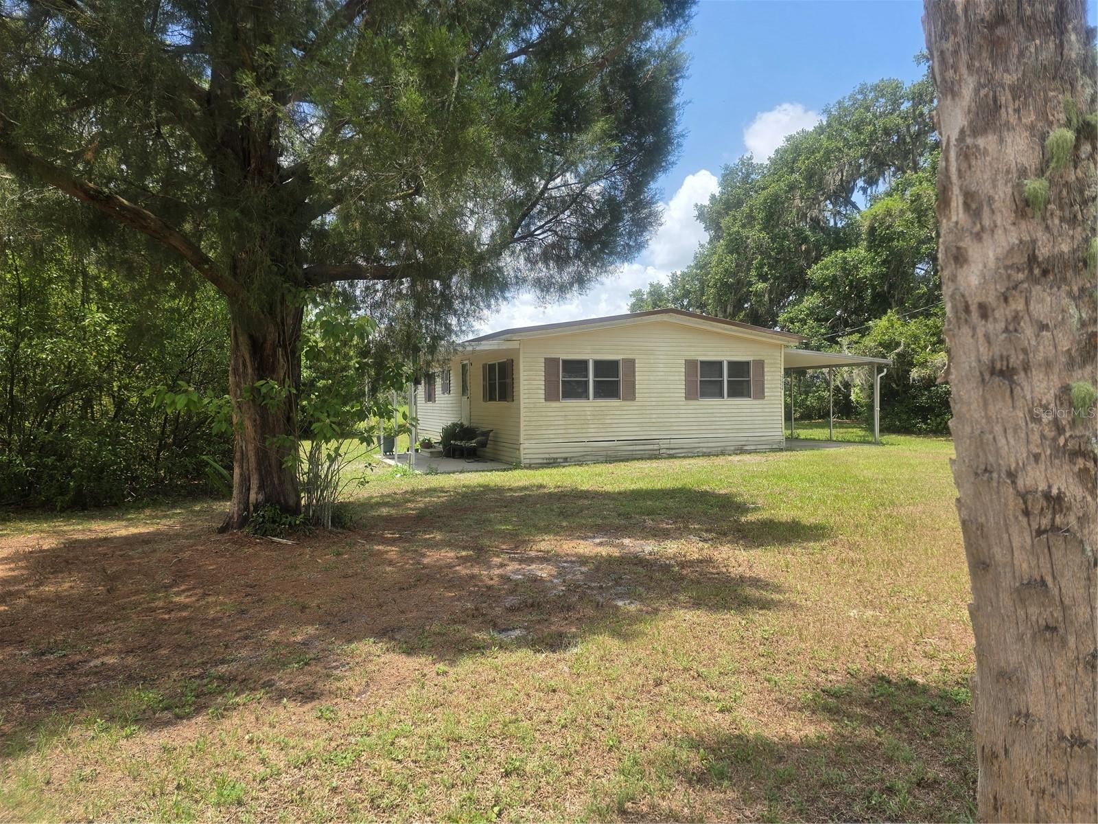 Listing photo id 39 for 22839 Bungalow Lane