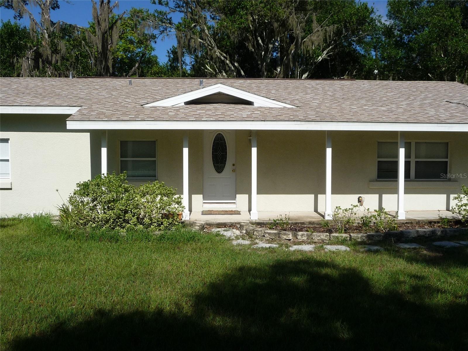 Image 5 of 37 For 22839 Bungalow Lane