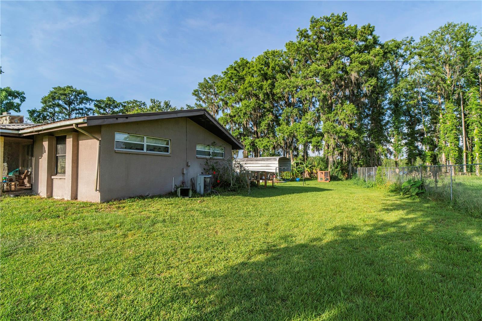 Image 17 of 39 For 10818 Land O Lakes Boulevard