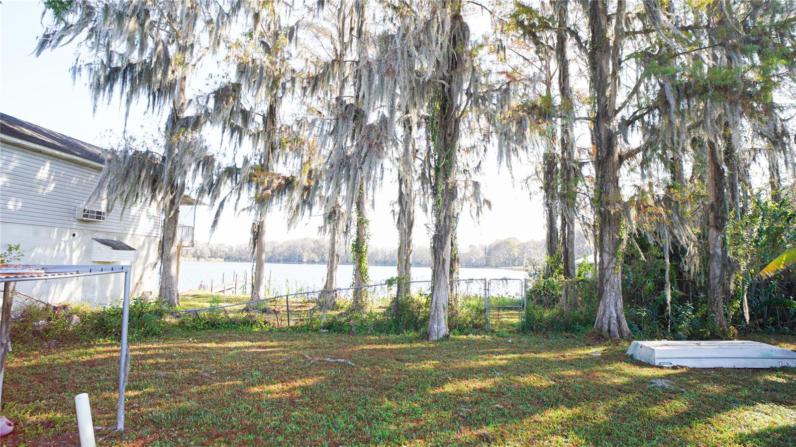 Image 33 of 39 For 10818 Land O Lakes Boulevard