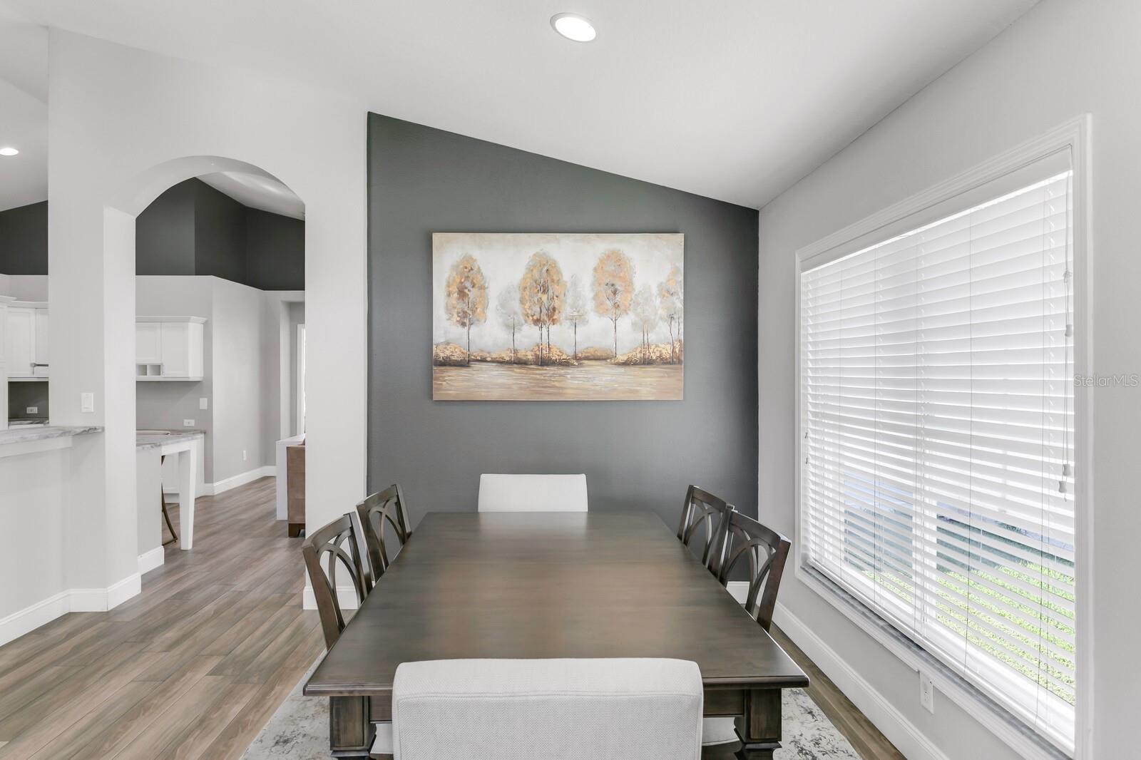 Listing photo id 14 for 11324 Cypress Reserve Drive