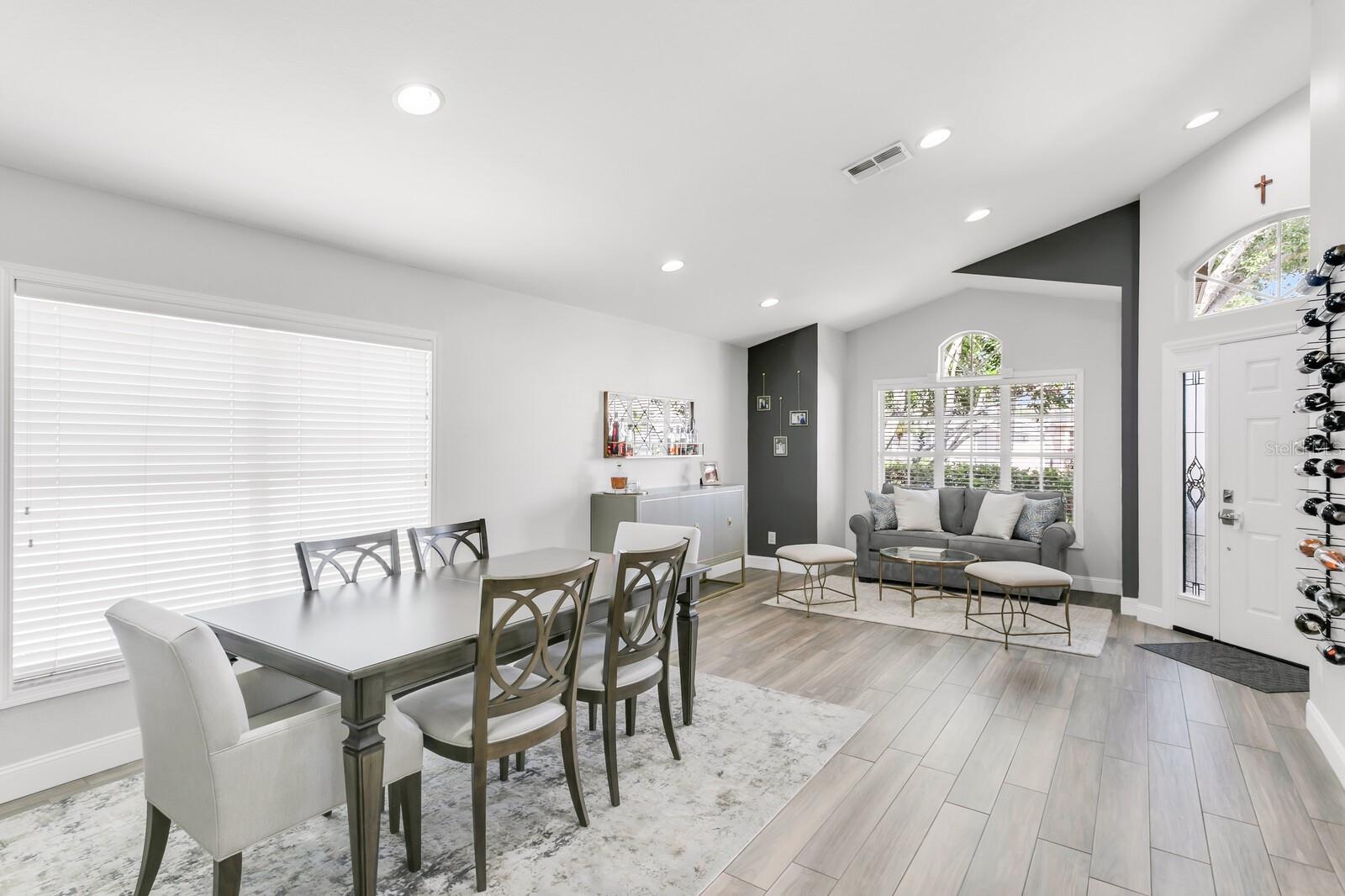 Listing photo id 16 for 11324 Cypress Reserve Drive
