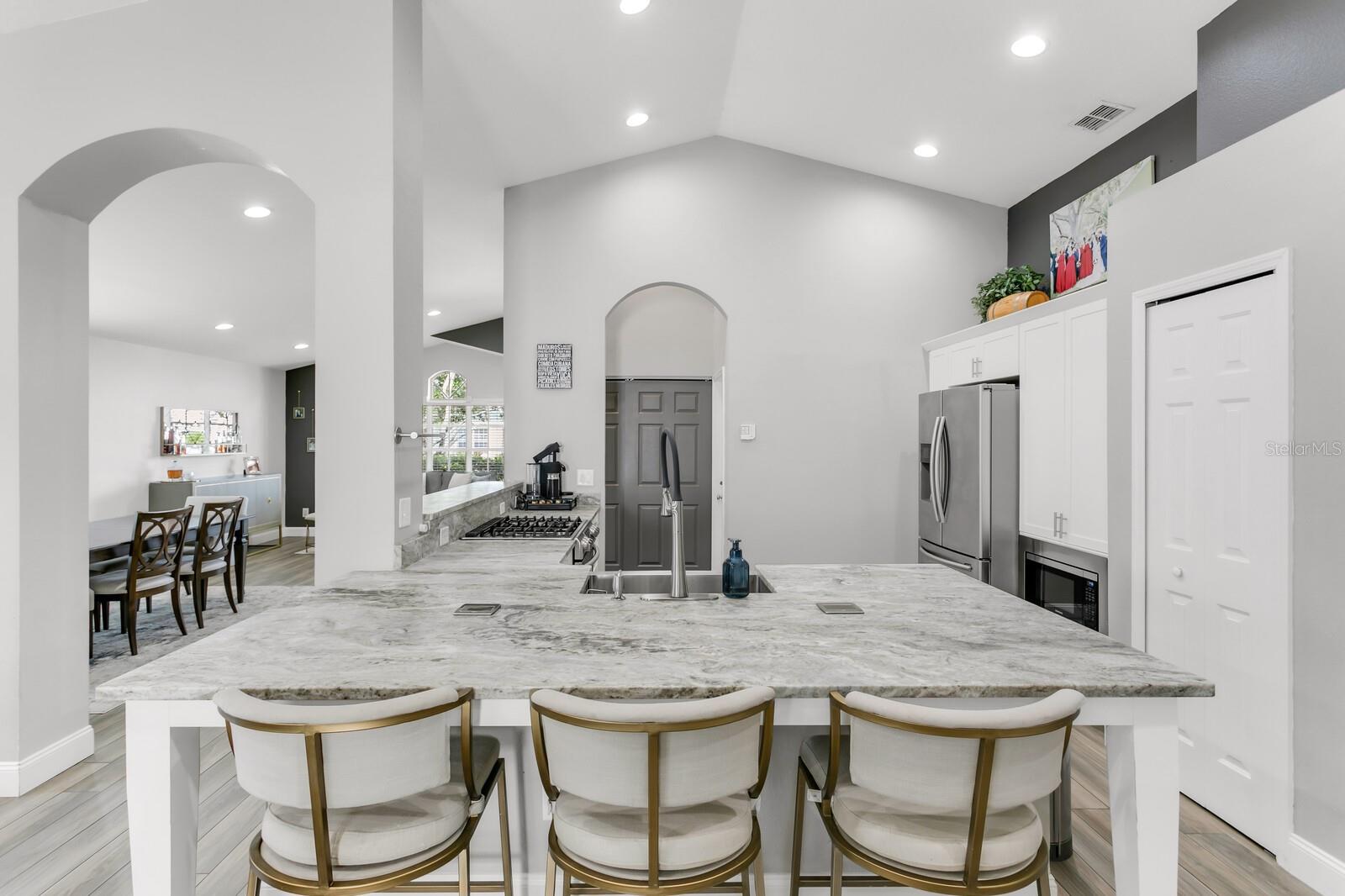 Listing photo id 21 for 11324 Cypress Reserve Drive