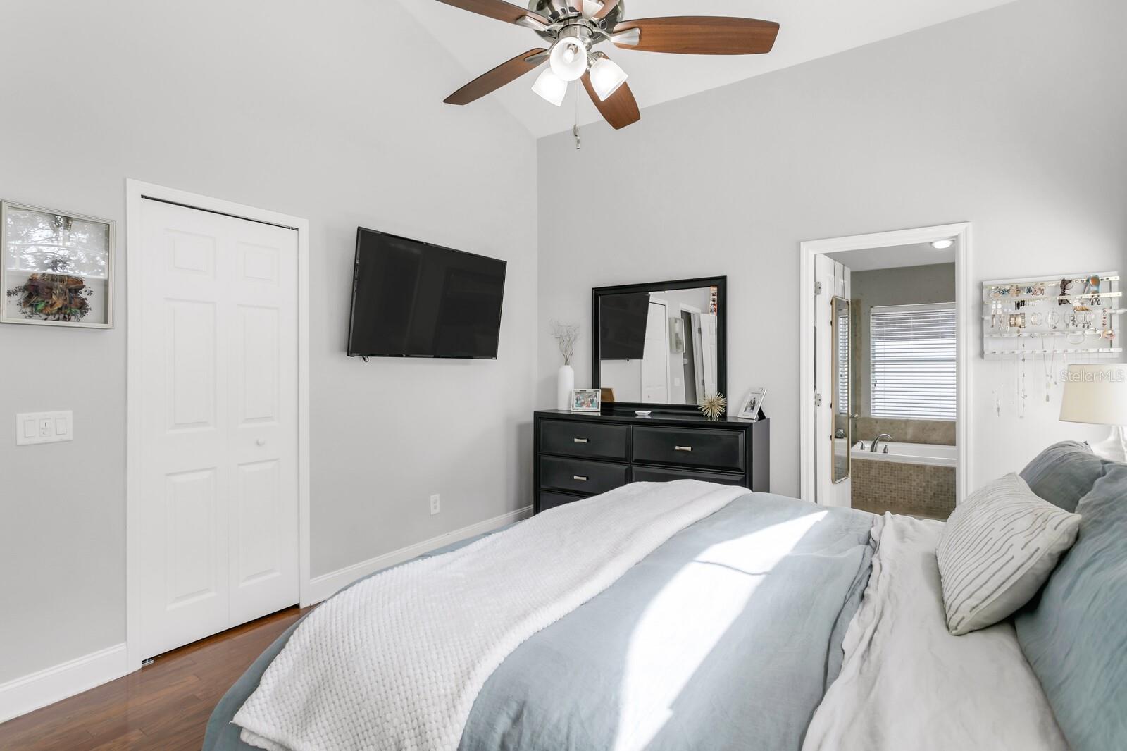 Listing photo id 28 for 11324 Cypress Reserve Drive