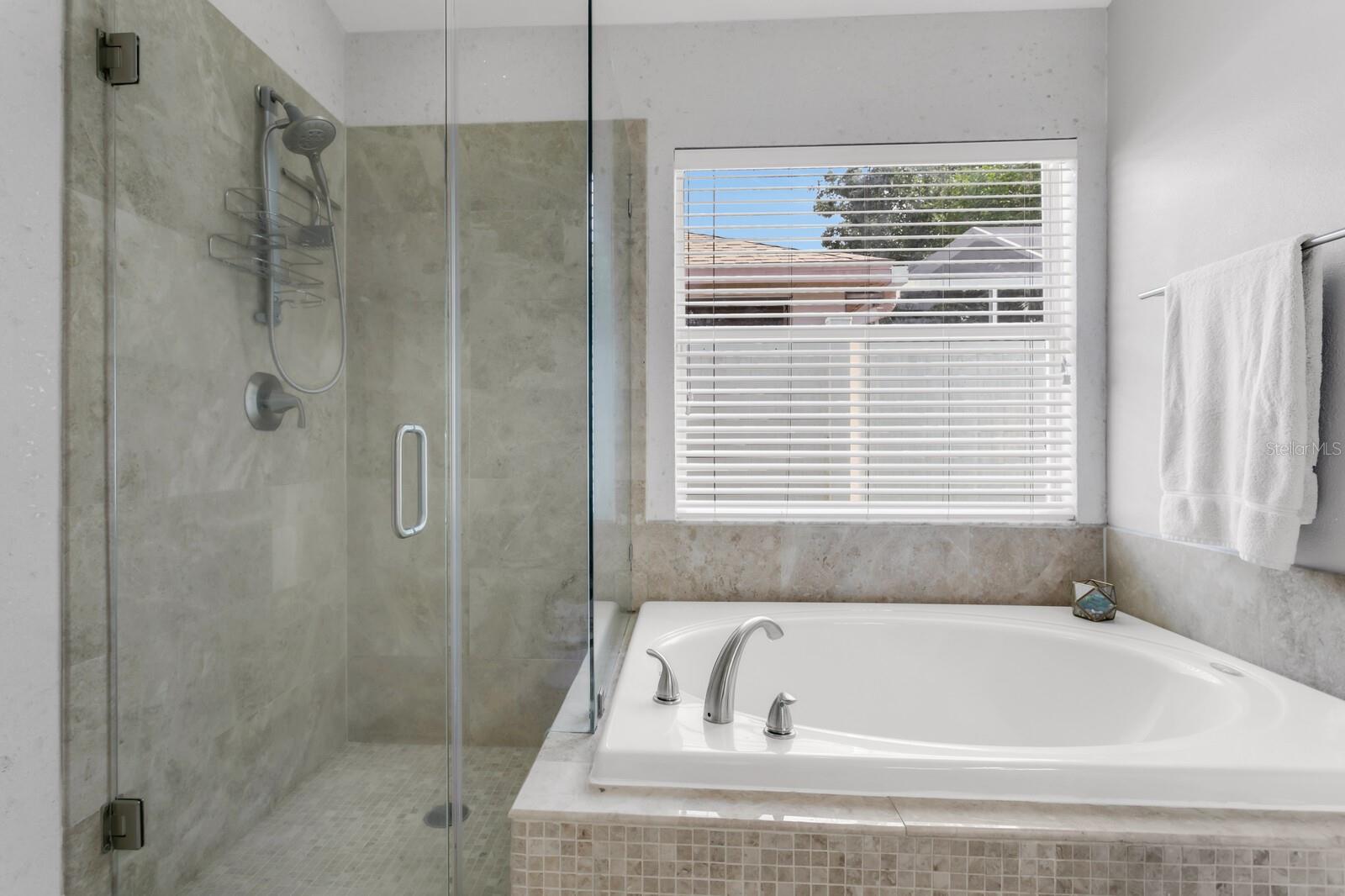 Listing photo id 32 for 11324 Cypress Reserve Drive