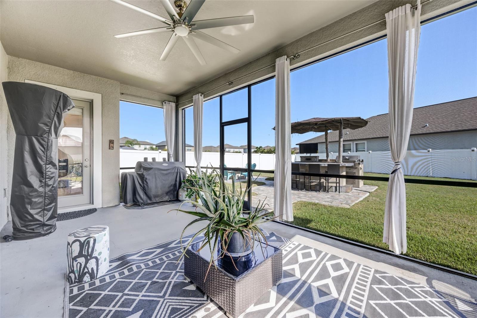 Listing photo id 48 for 11726 Sunburst Marble Road