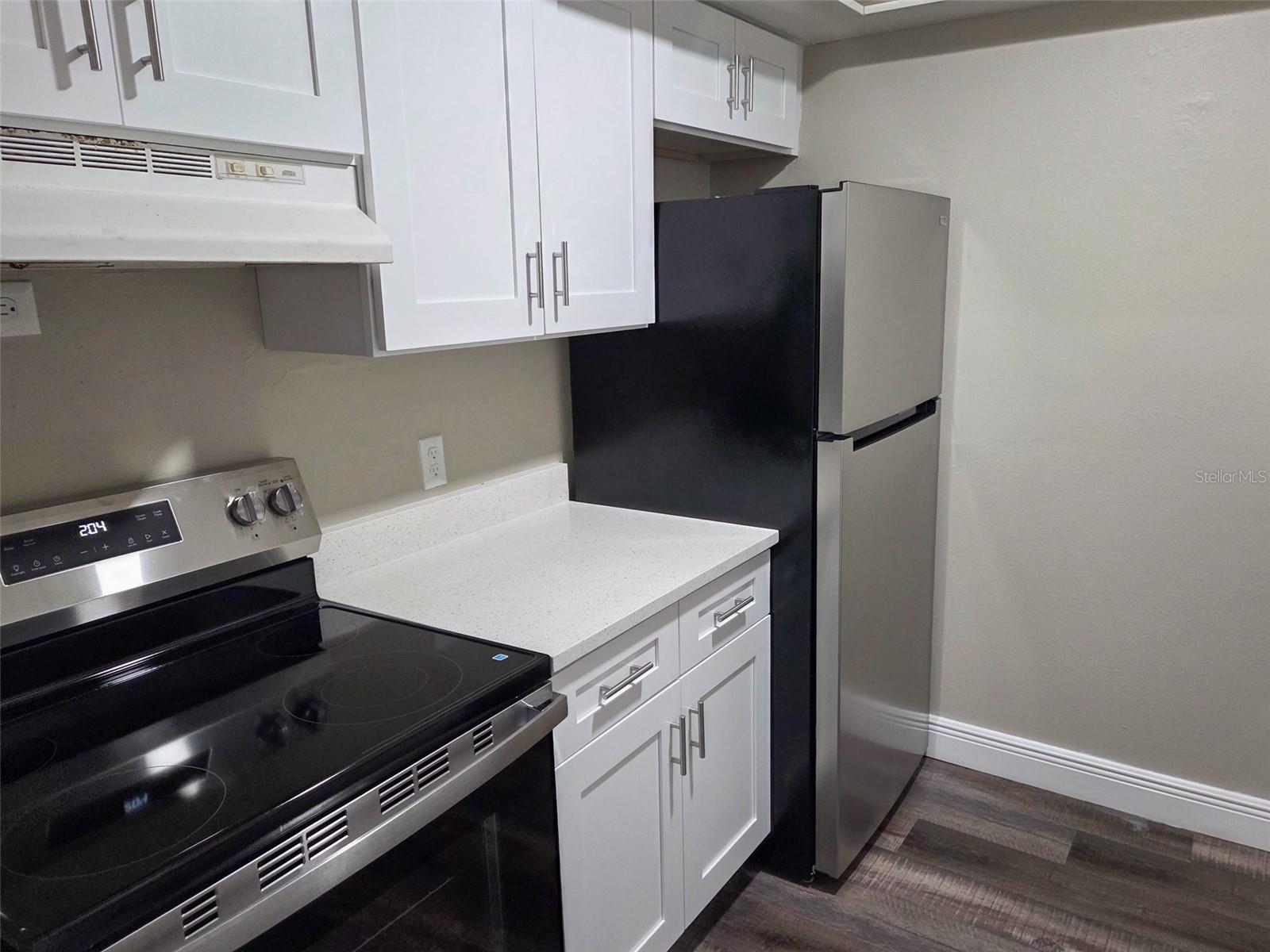 Image 5 of 20 For 9217 Tudor Dr  A106