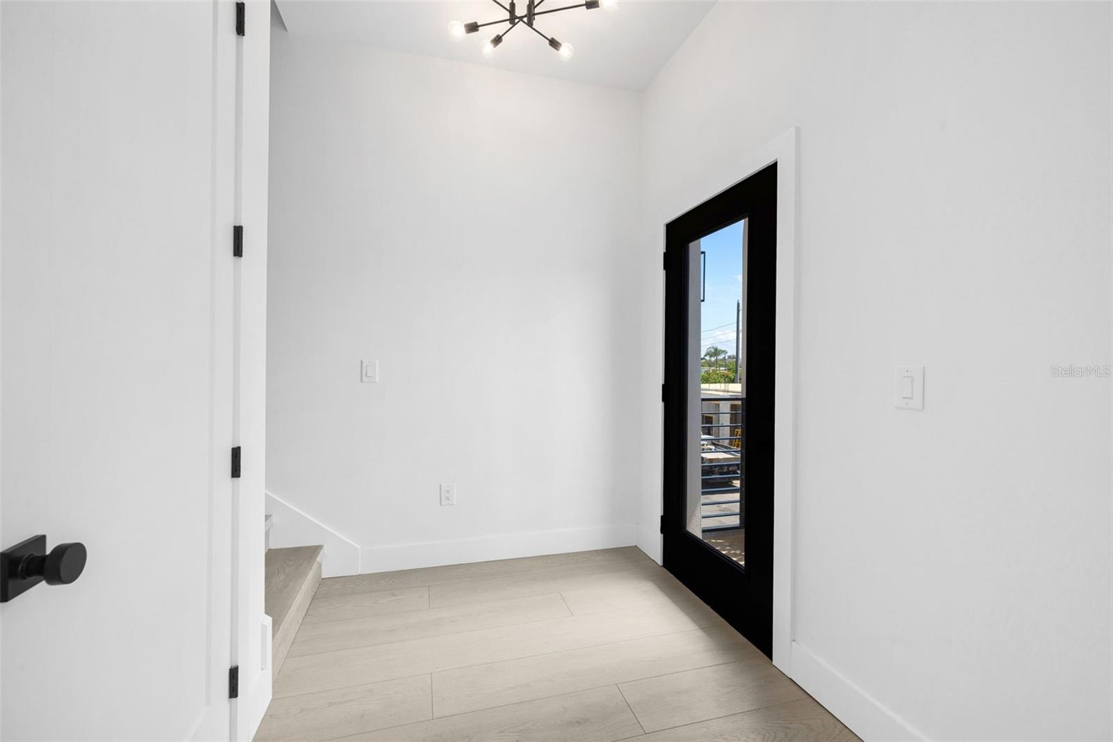 Image 20 of 65 For 10340 2nd Way N