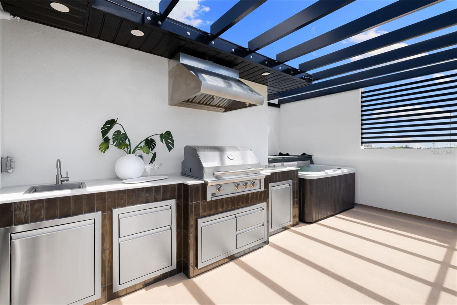 Image 38 of 65 For 10340 2nd Way N
