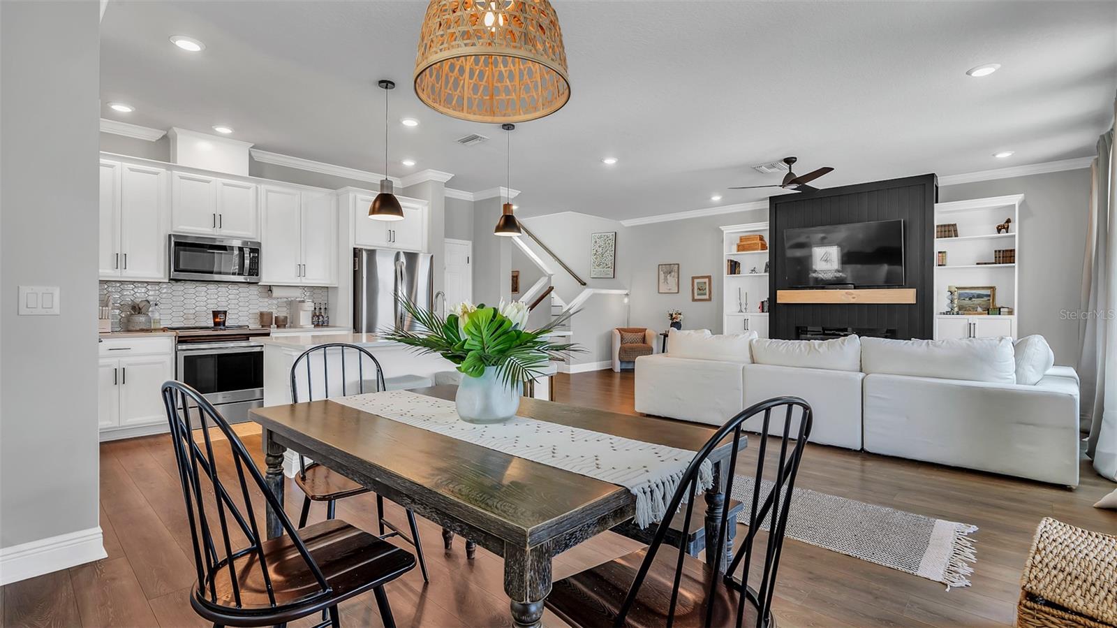 Image 18 of 58 For 28809 Orange Berry Drive S