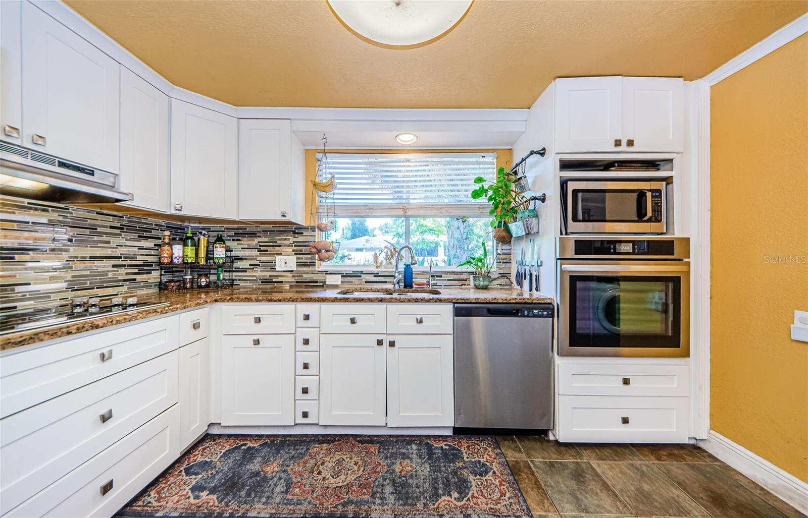 Image 11 of 35 For 6618 11th Street