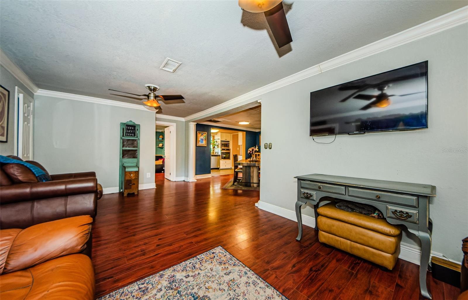 Image 8 of 35 For 6618 11th Street