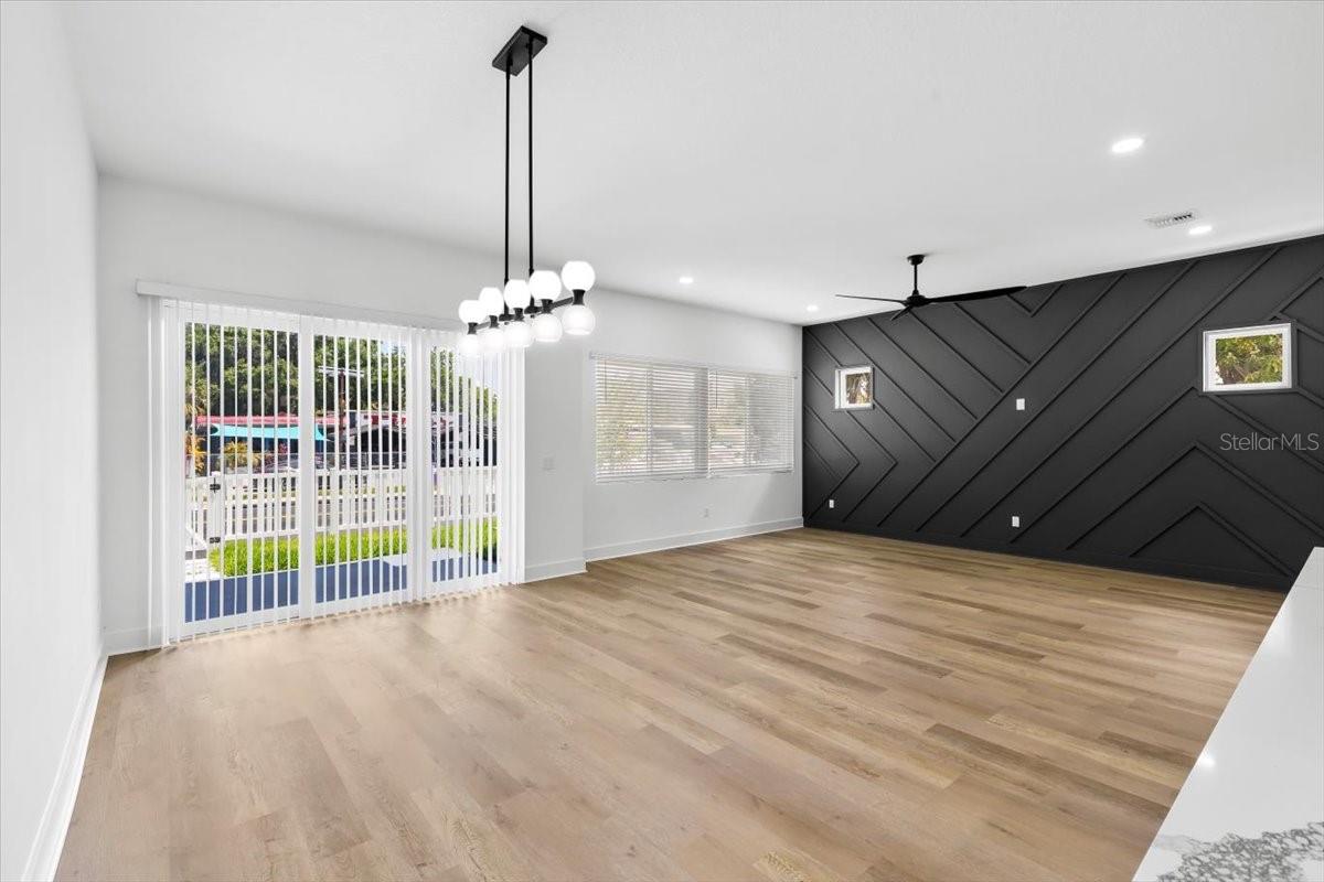 Image 6 of 29 For 2608 Columbus Drive 1