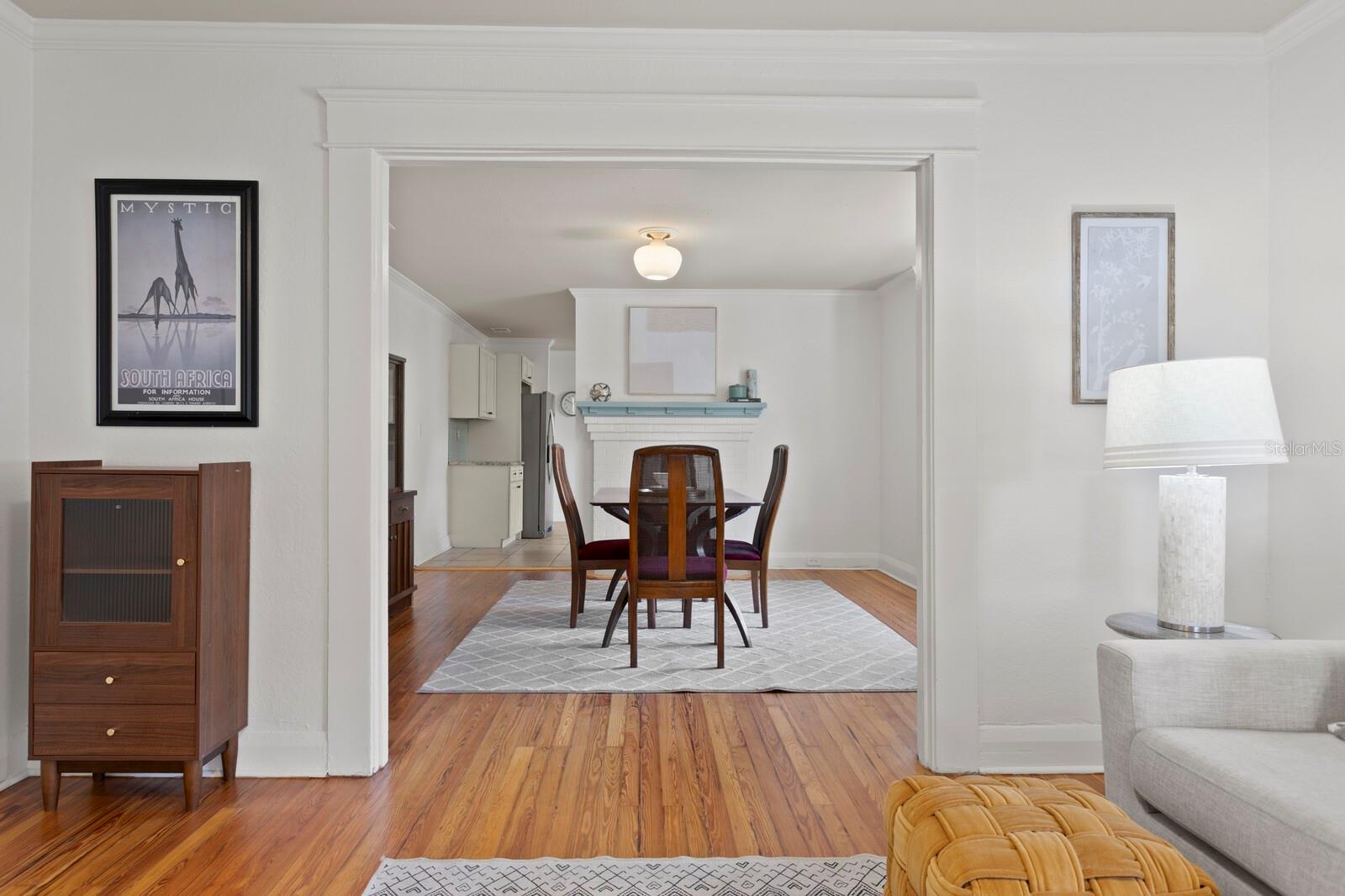 Image 7 of 49 For 1003 Emma Street