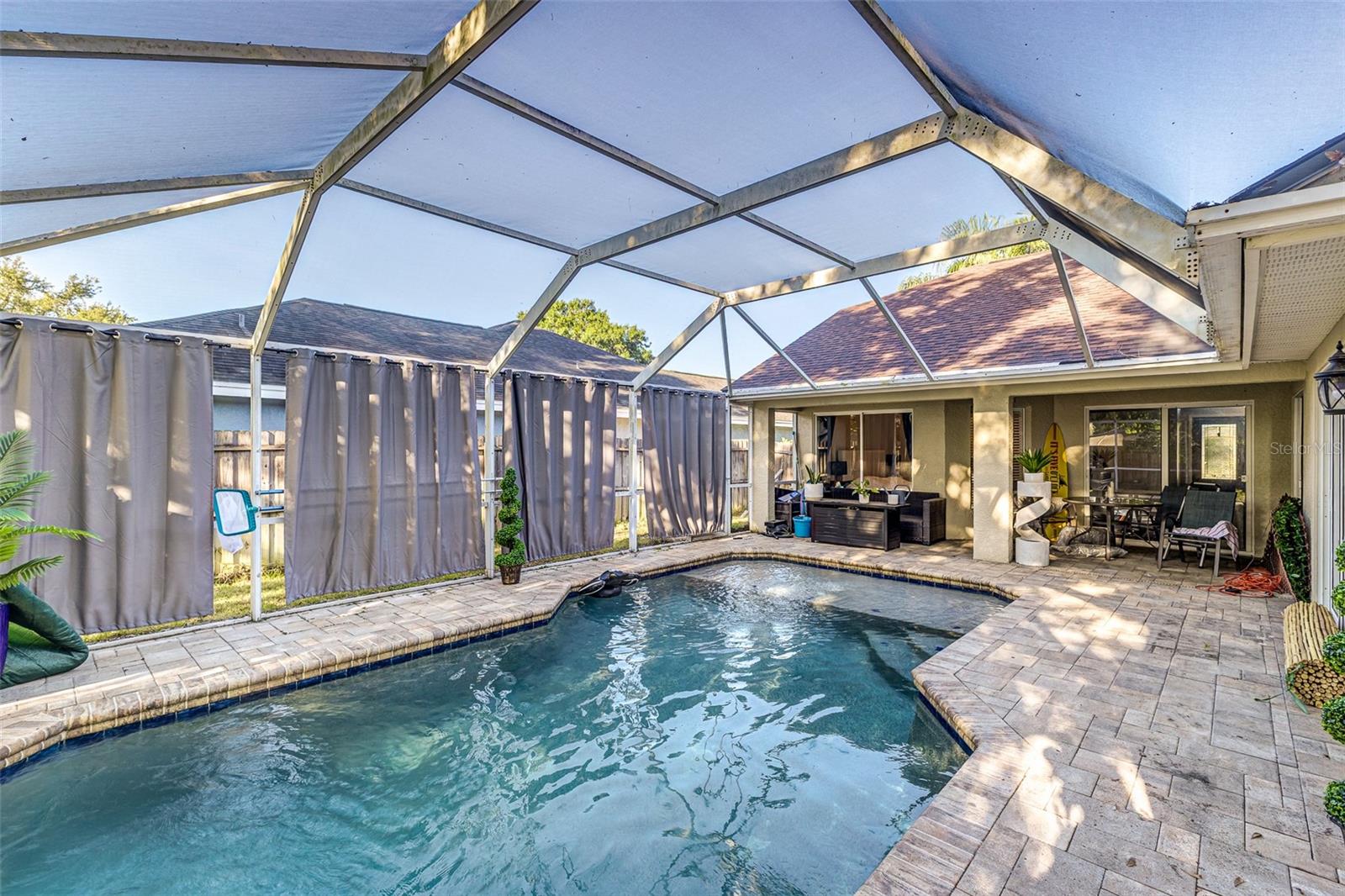 Image 19 of 23 For 447 Bridle Path Way