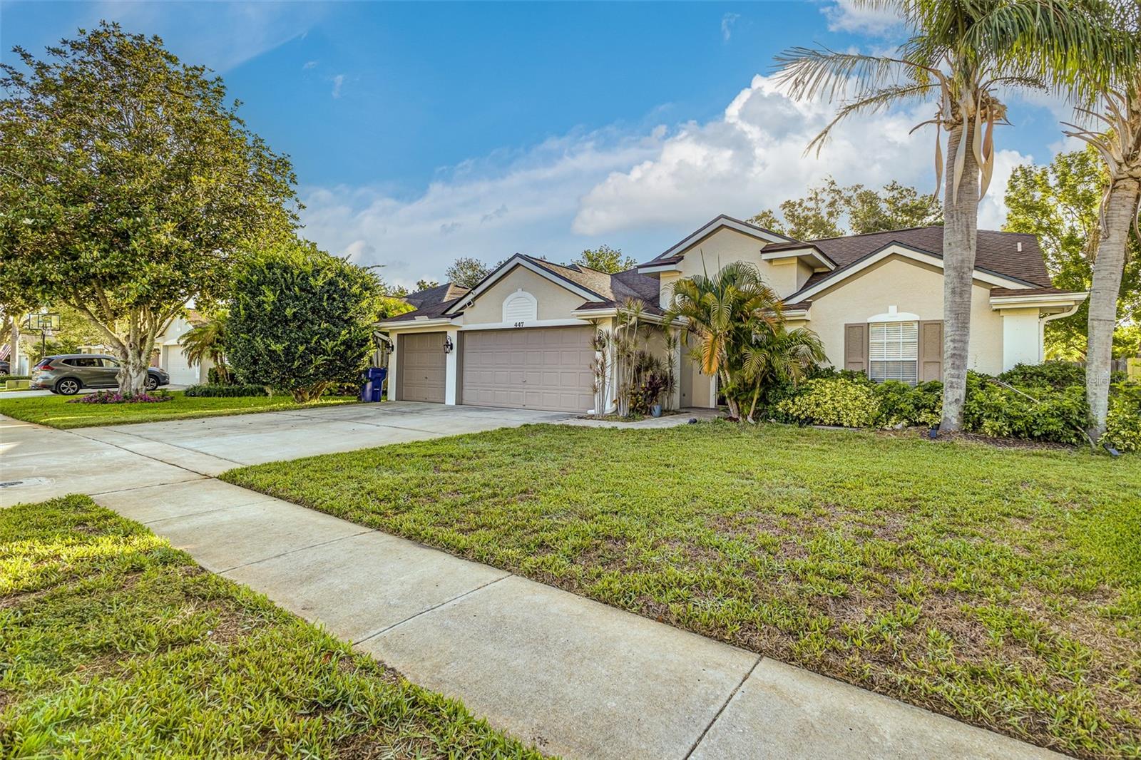 Image 3 of 23 For 447 Bridle Path Way