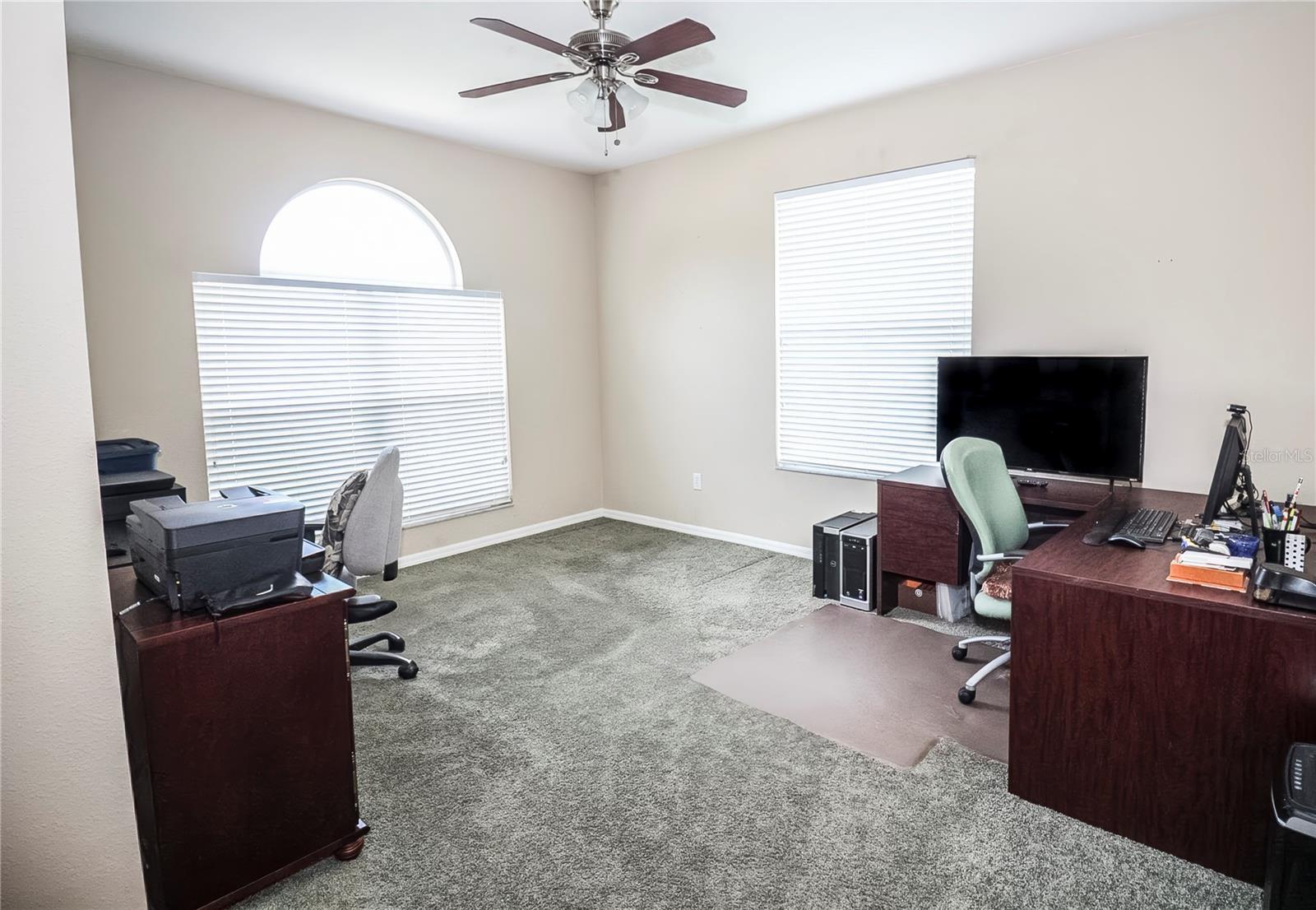 Image 7 of 40 For 29650 Eagle Station Drive