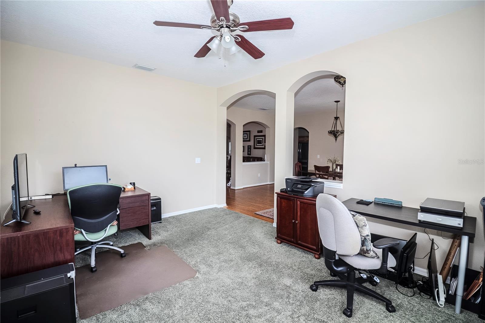 Image 8 of 40 For 29650 Eagle Station Drive